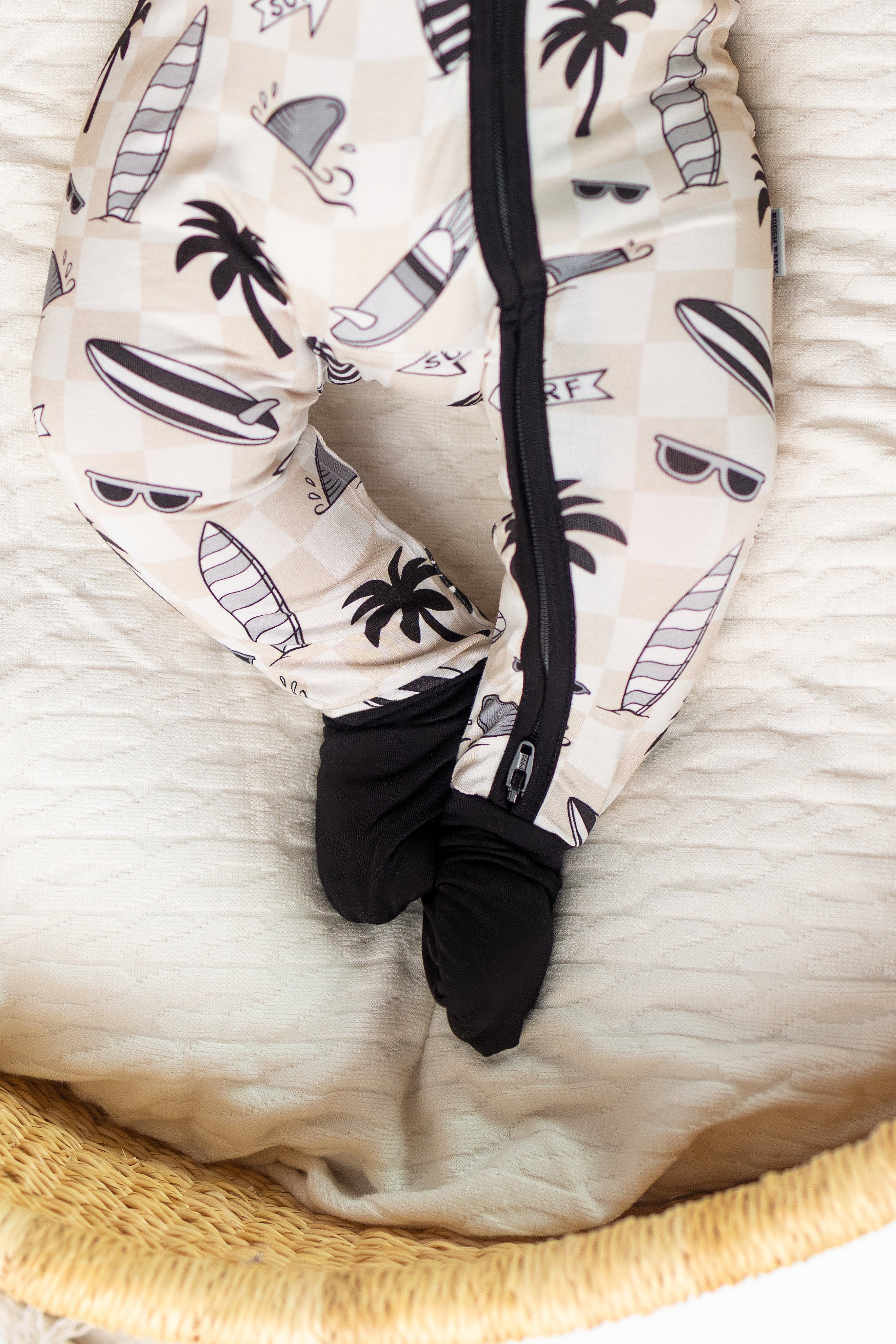 Checkered Surf Zippy