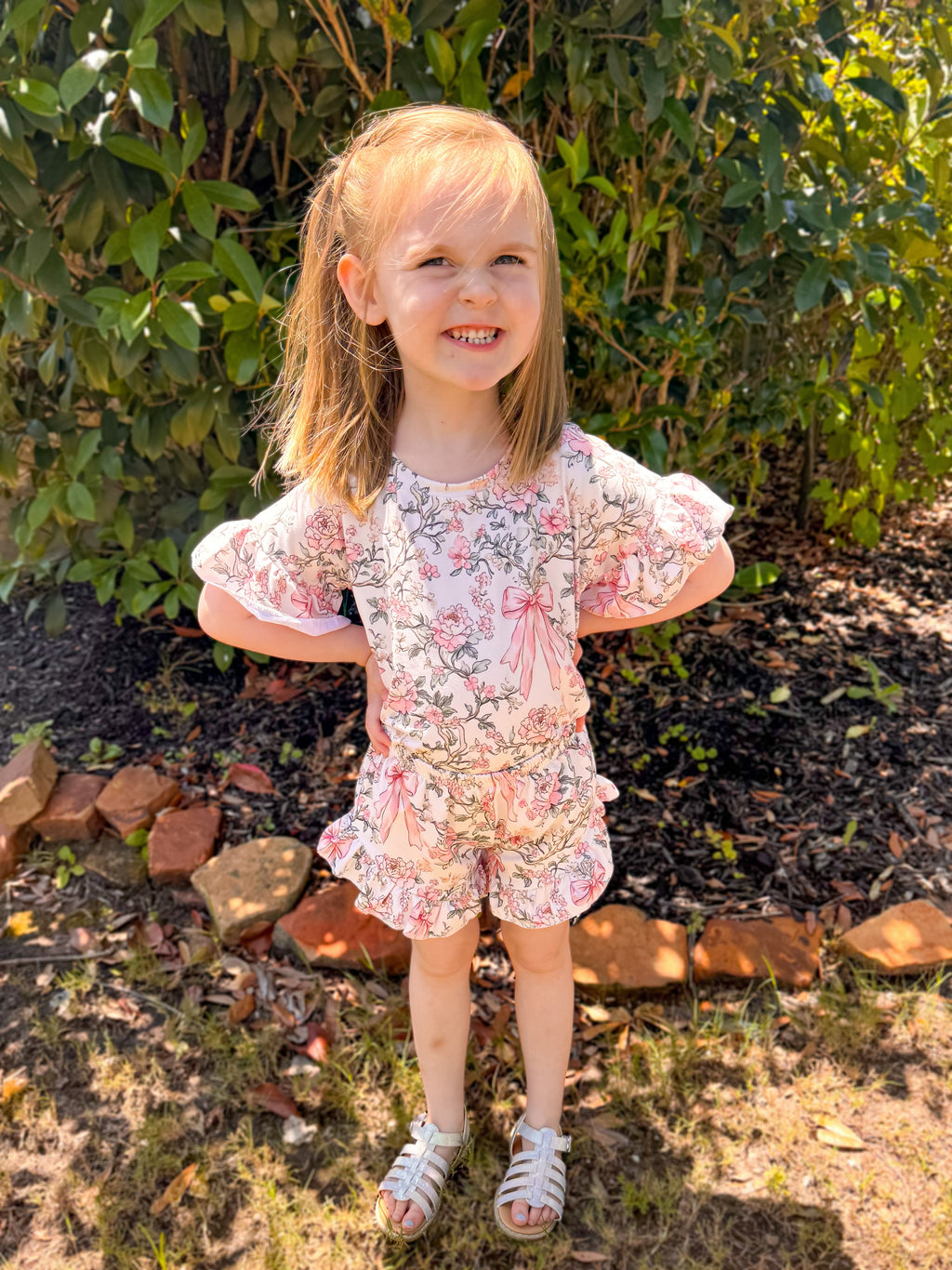 Floral bow ruffle top set