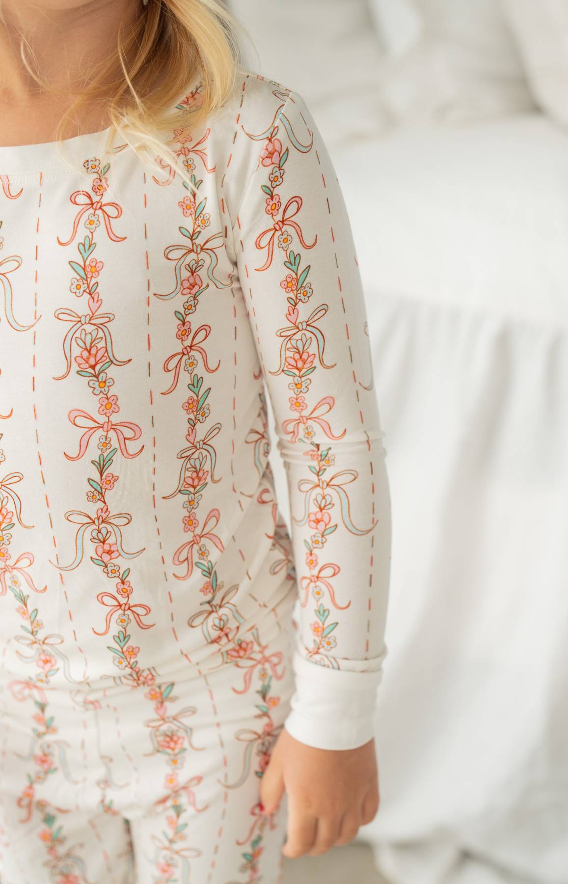 Spring Floral Garland | Two Piece Pajama Set