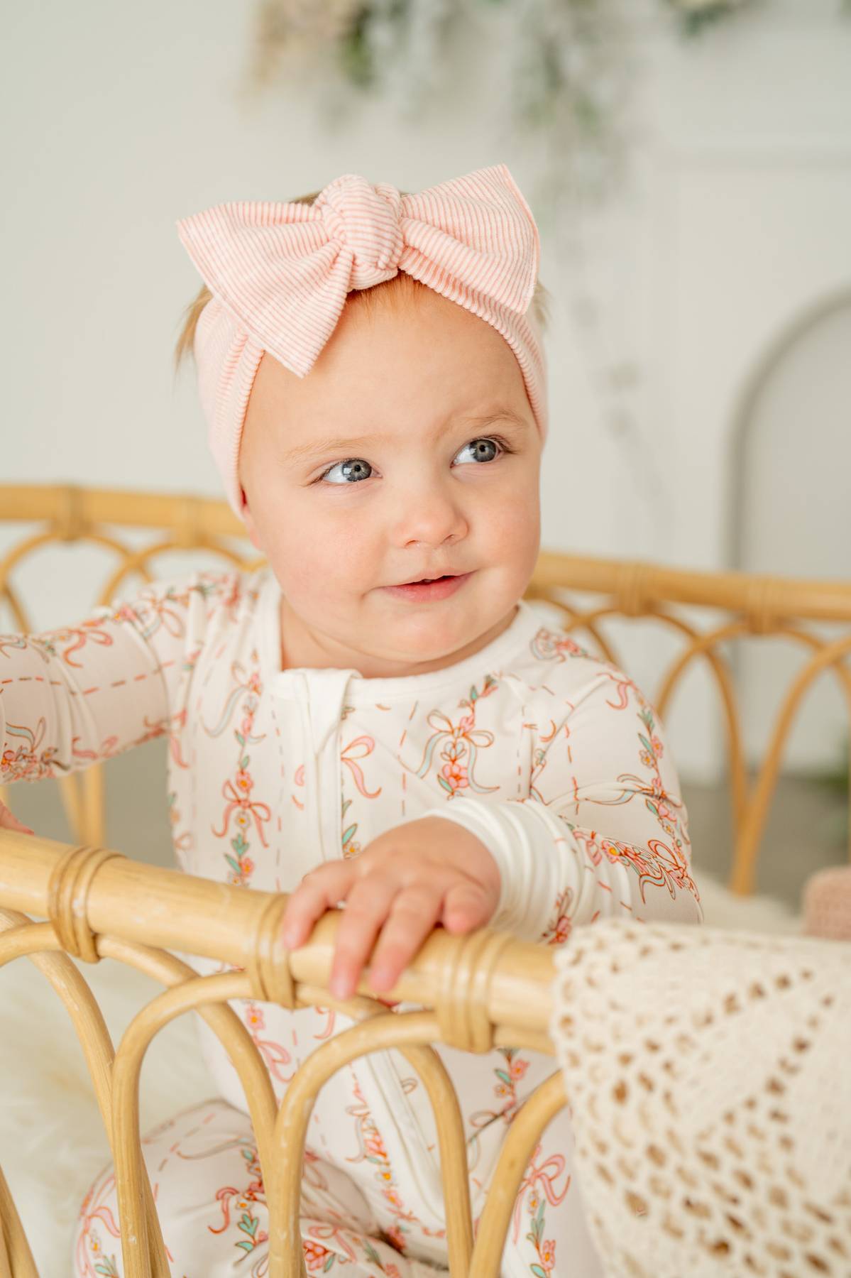 Spring Floral Garland Zippy