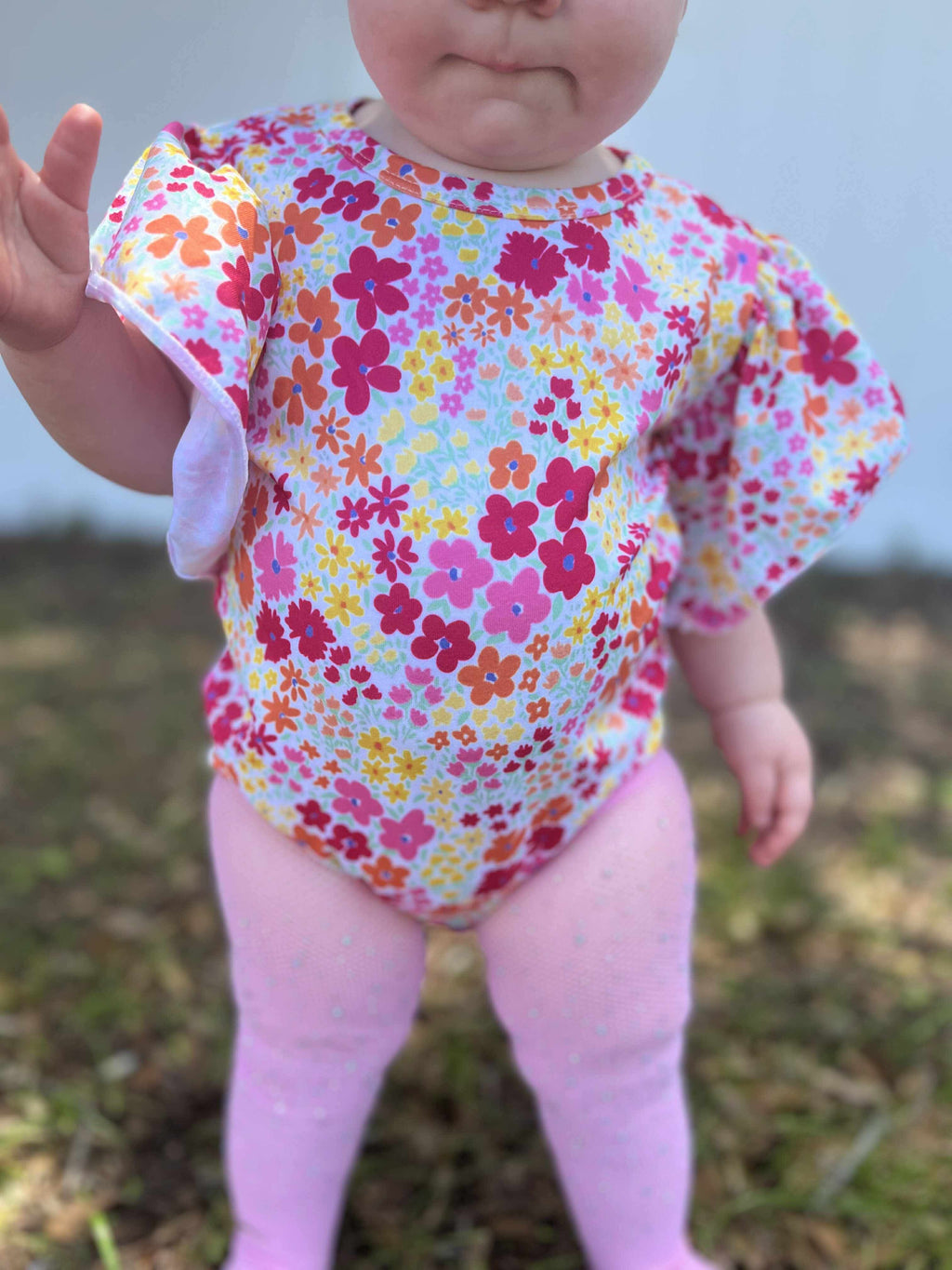 Spring floral flutter leo