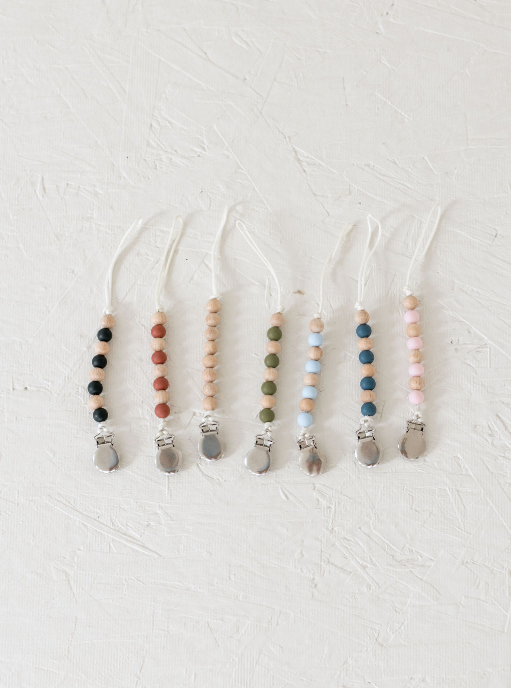 Sandpiper Pacifier Clip