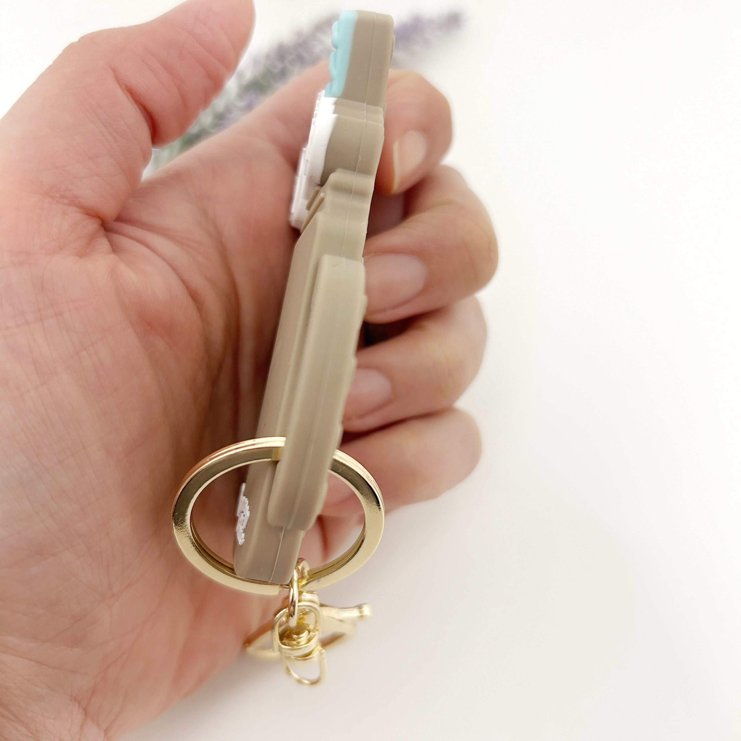 Sensory Silicone Keychain - Fashionable Bag Charm for Fidgety Hands