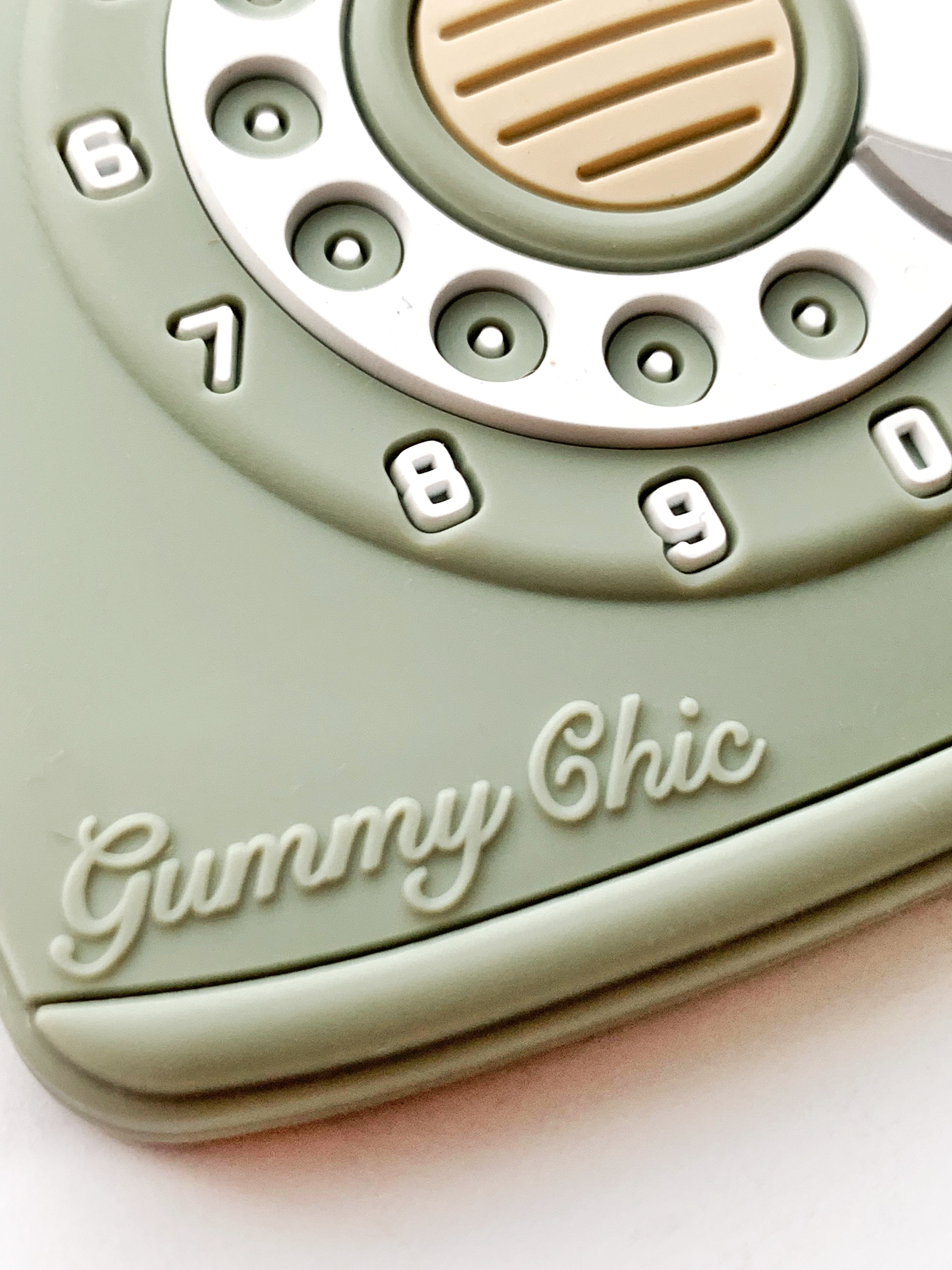 Rotary Dial Phone Sensory Pendant - Safe Chewing Fun Sensory Pendant for Kids with Anxiety