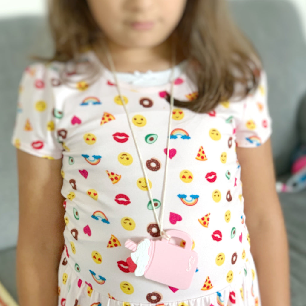 Food Grade Silicone Milkshake Sensory Pendant: Safe Chewing Fun Necklace