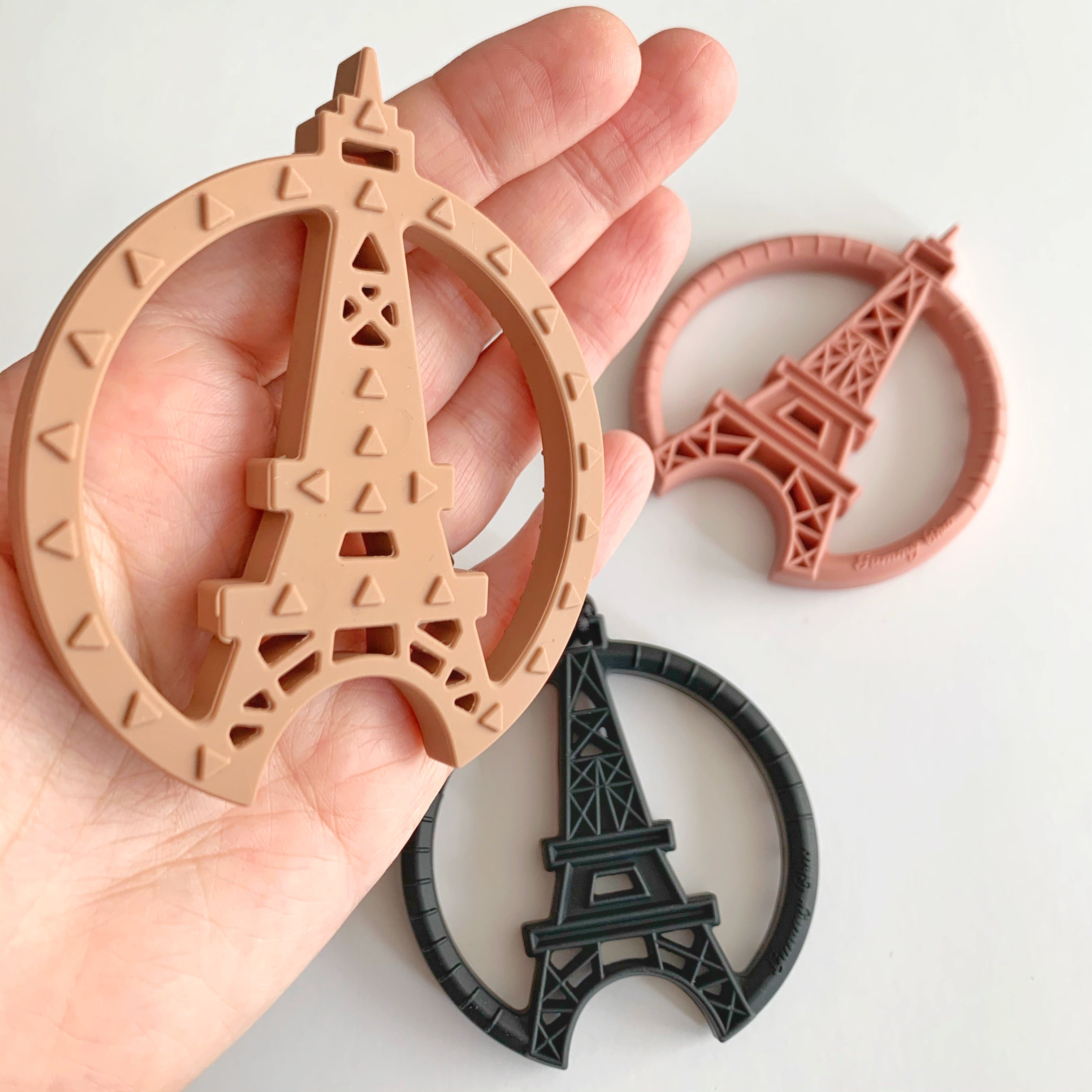 Paris Tower Sensory Chew Pendant for Kids 3+ | Gummy Chic Design