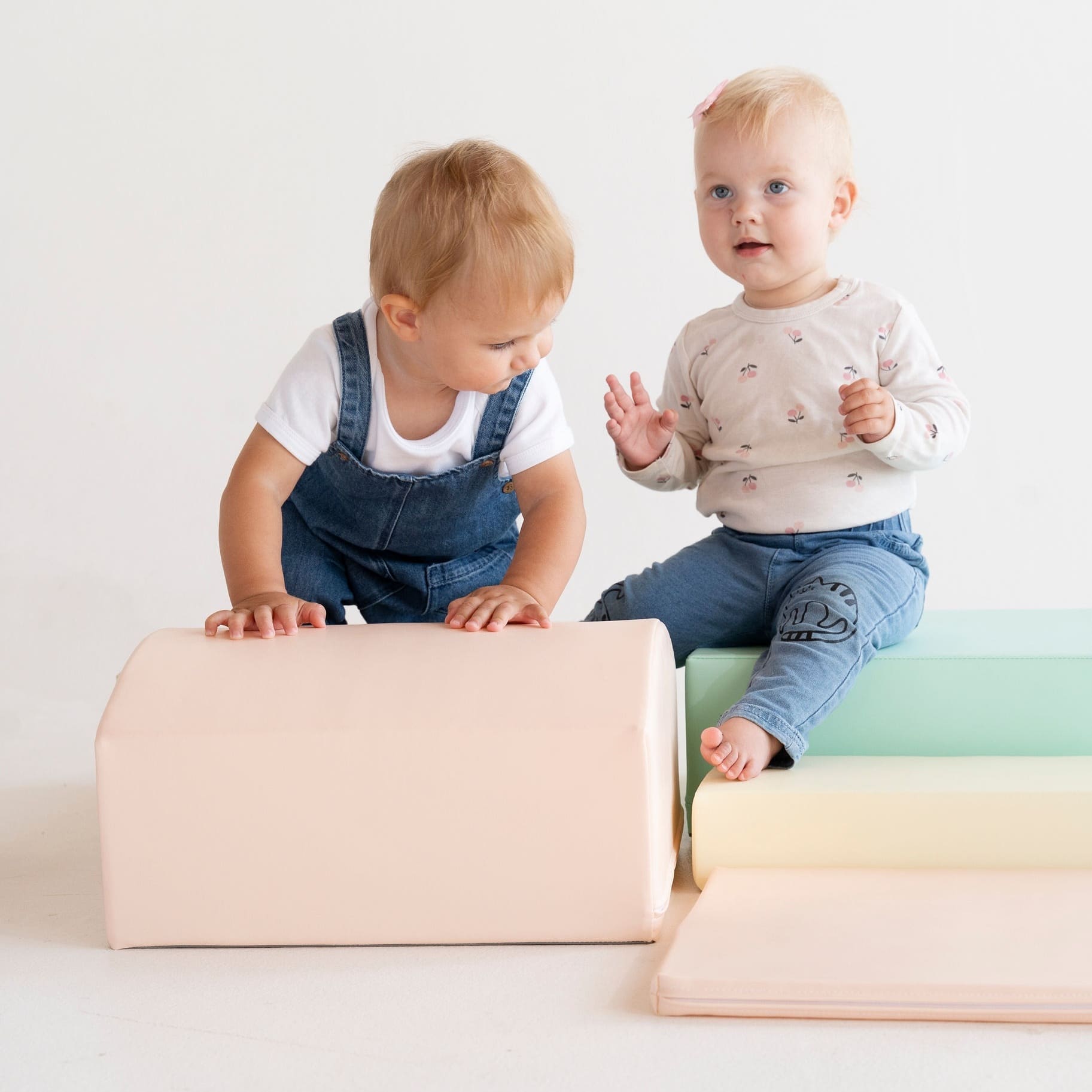Soft Play Set - Little Crawler