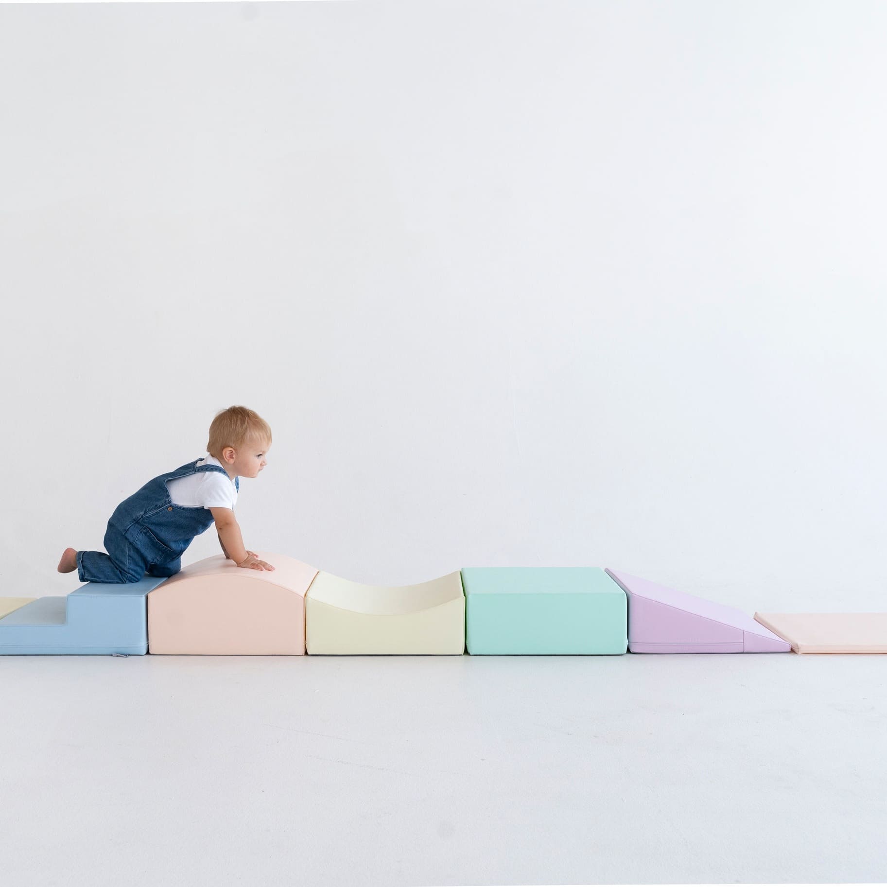 Soft Play Set - Little Crawler