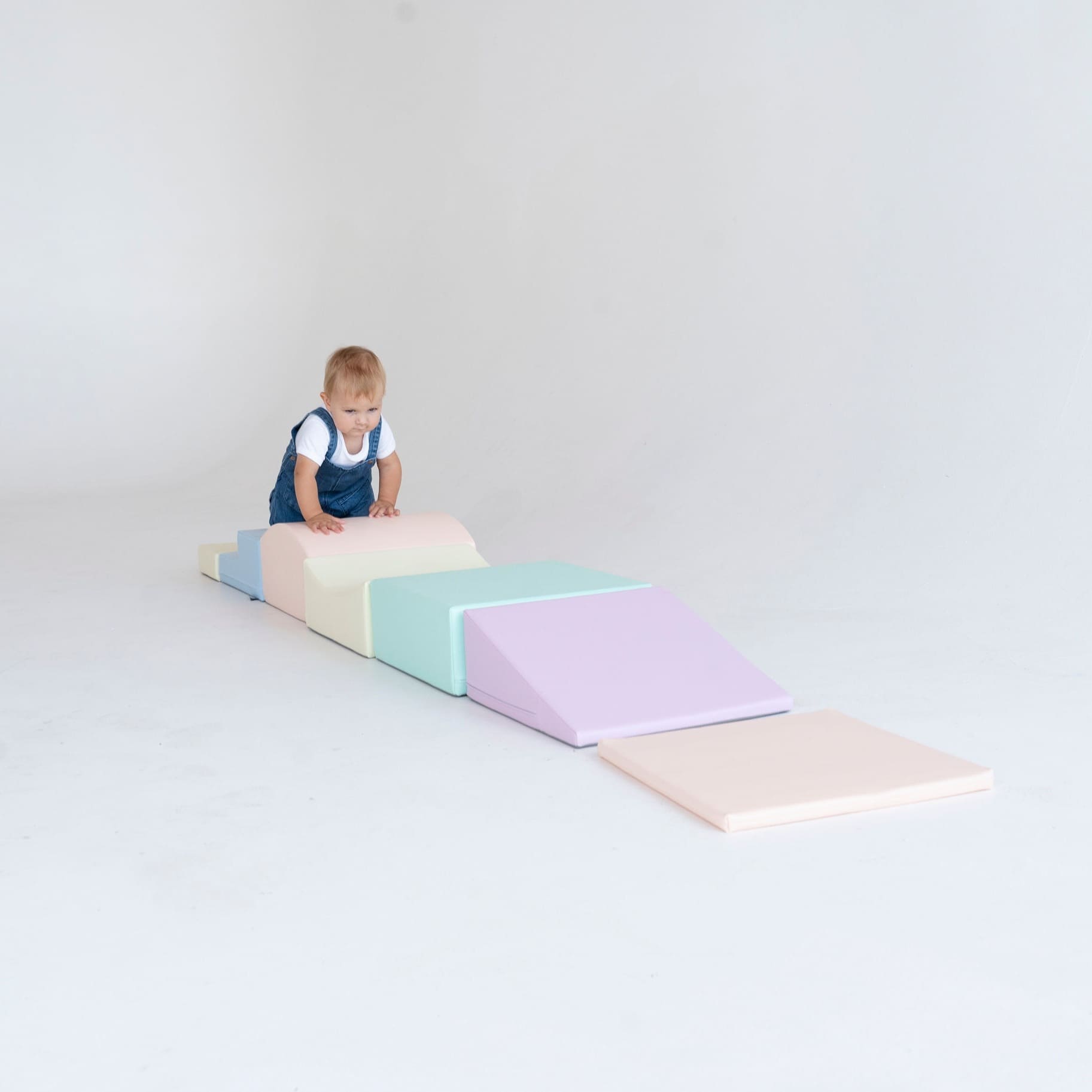 Soft Play Set - Little Crawler